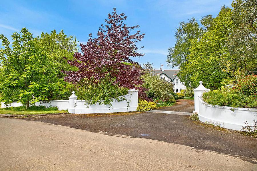 9 Macleary Road