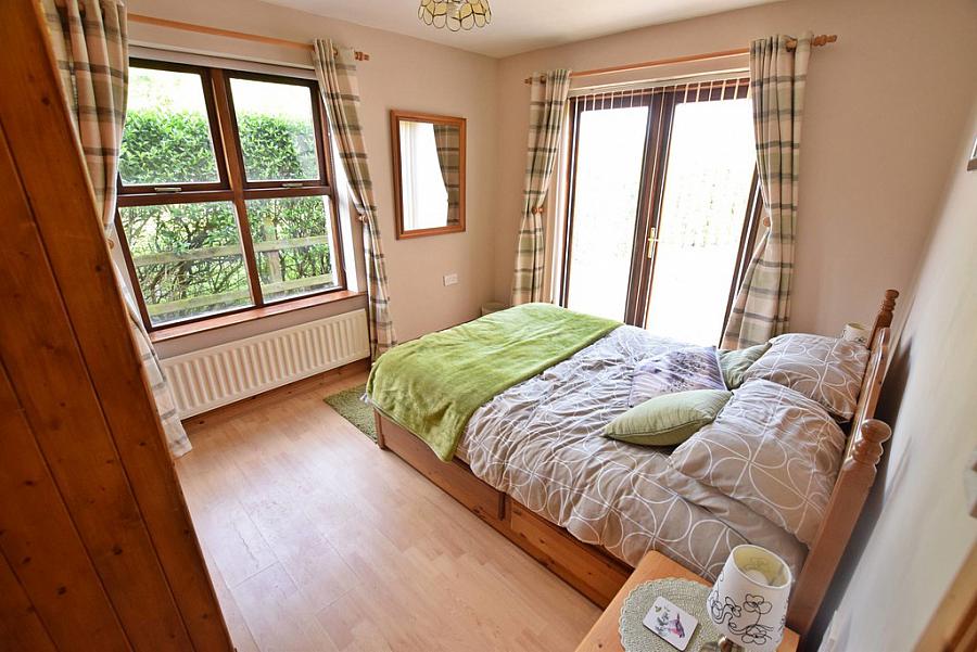 44 Glebe Road