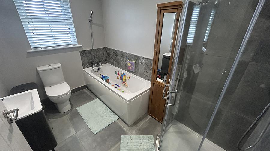 15a Knockbracken Drive