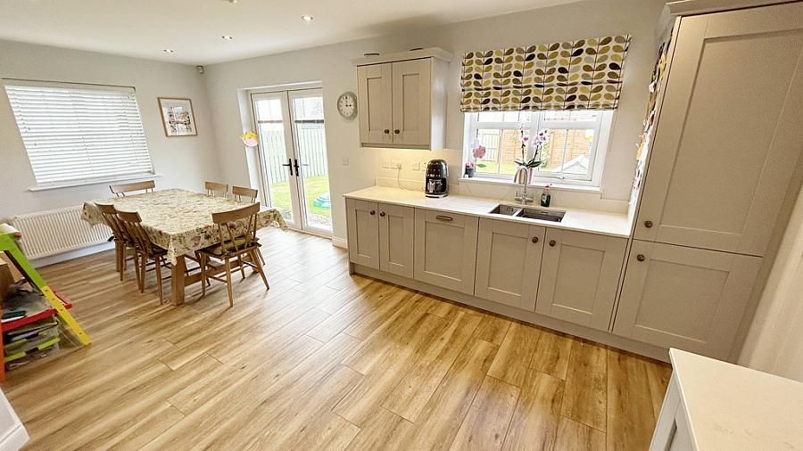 15a Knockbracken Drive