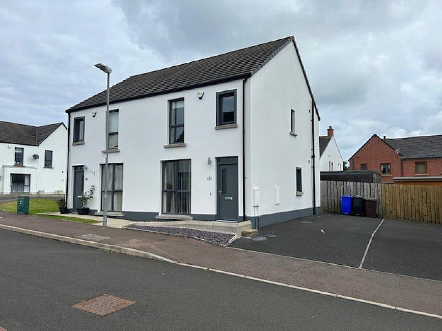 8 Galvally Close