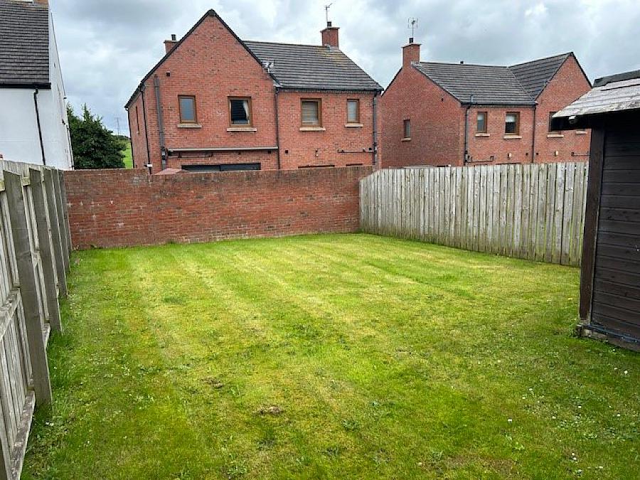 8 Galvally Close