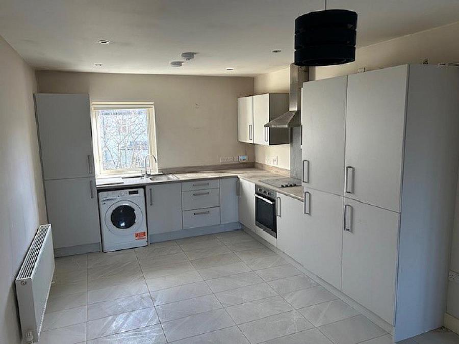 Flat 2 Atlantic Court, Atlantic Road