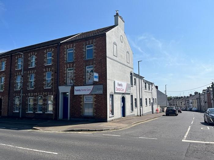 5 Queen Street