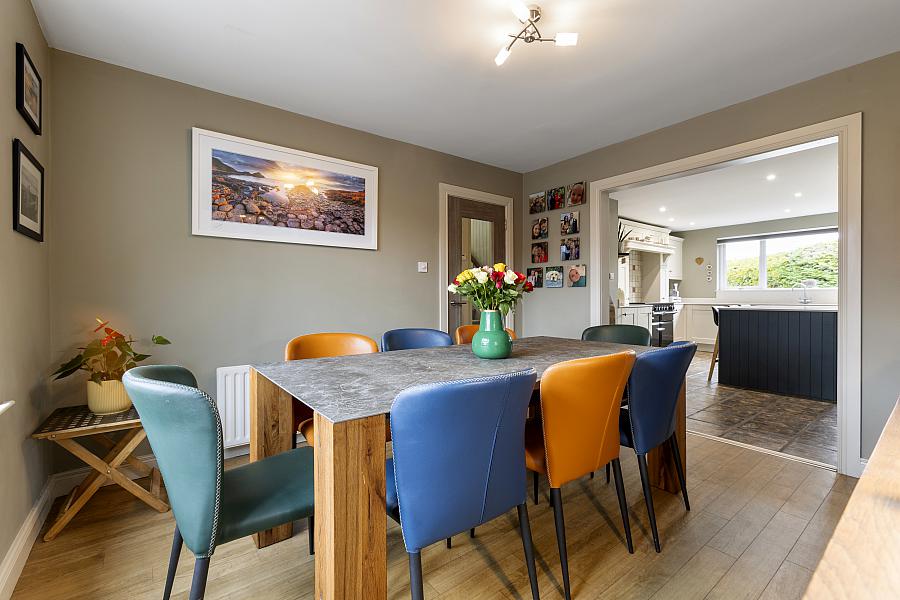 4 Knocklynn Manor