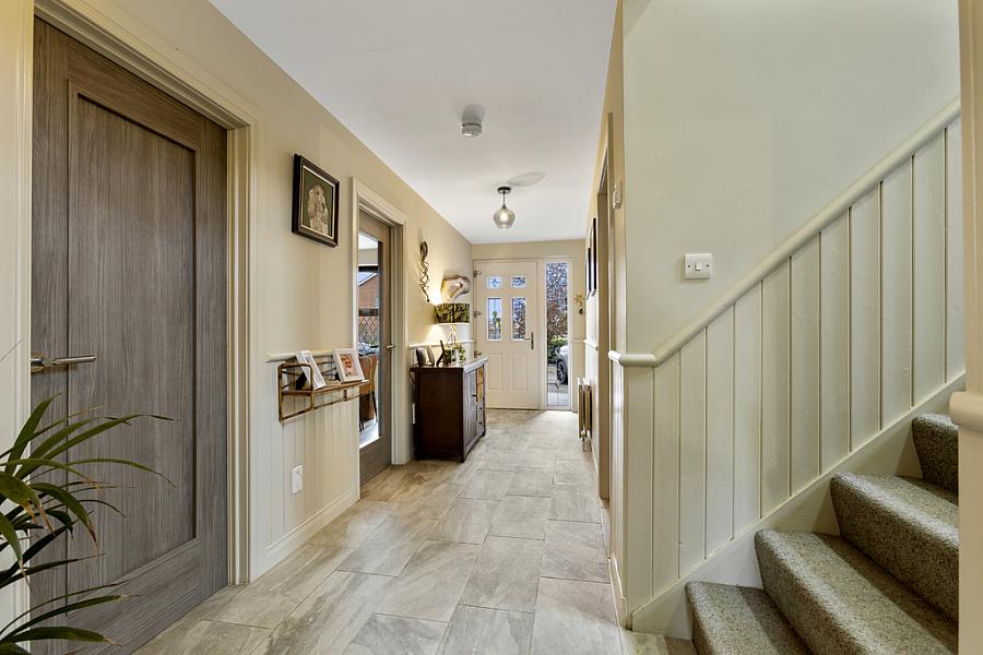 4 Knocklynn Manor