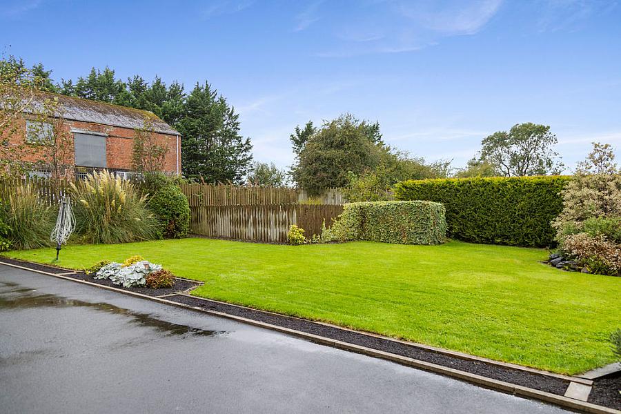 24 Kilmoyle Road