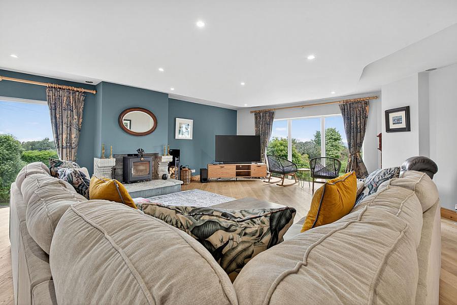 24 Artidillon Road