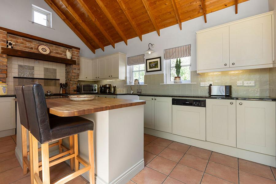 Eala Lodge, 48 Glebe Road Castlerock