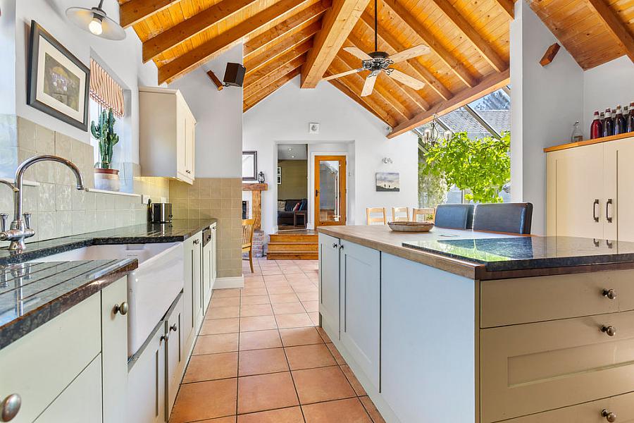 Eala Lodge, 48 Glebe Road Castlerock