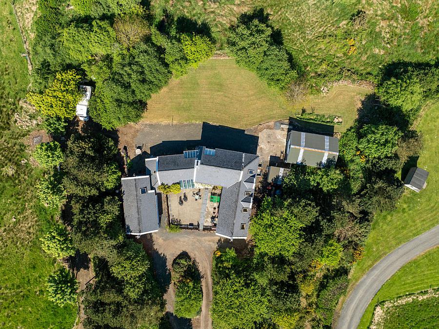 Eala Lodge, 48 Glebe Road Castlerock