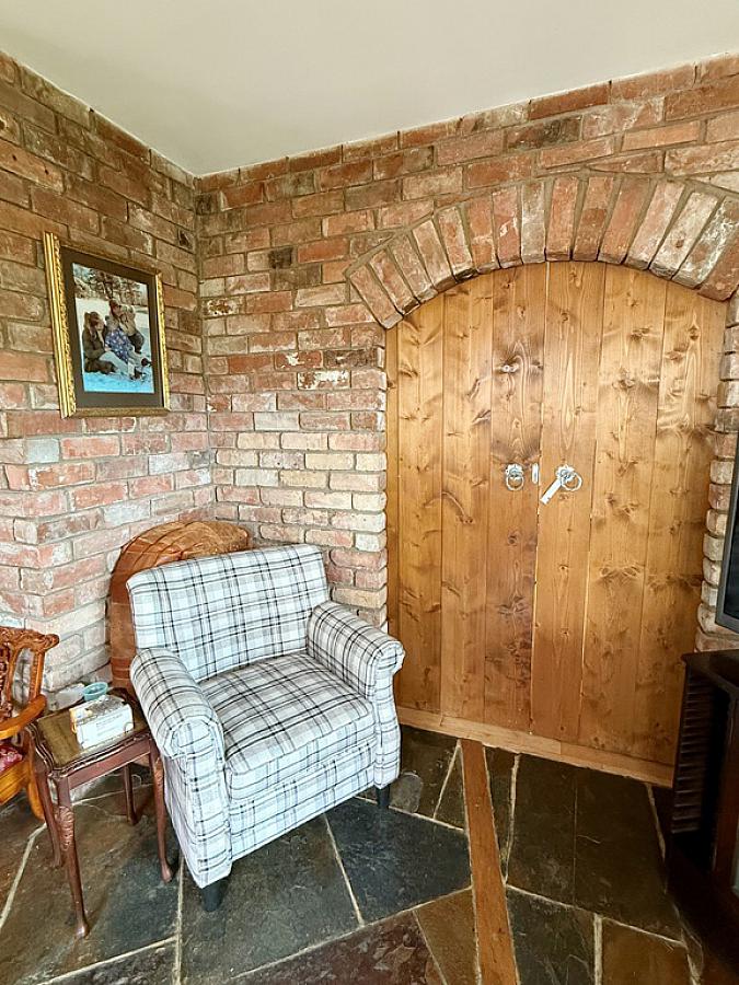 48 Freehall Road