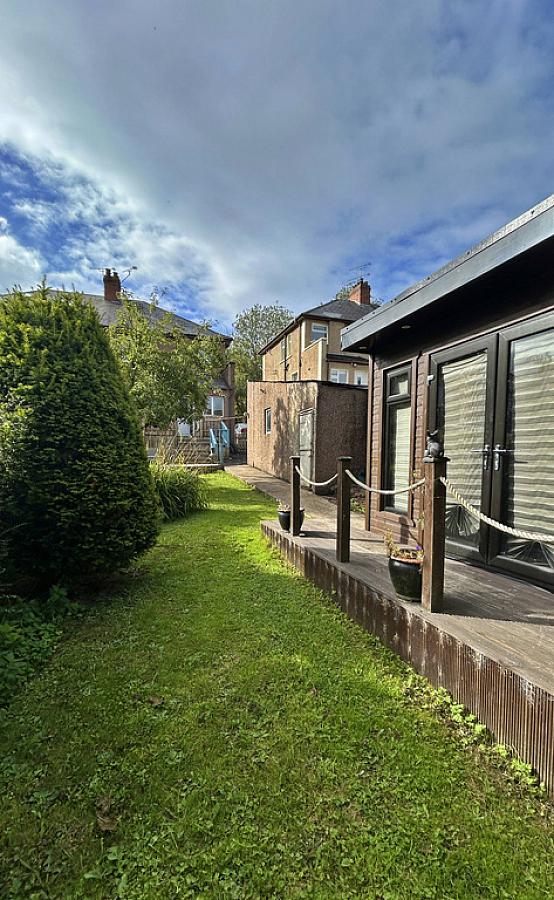 21 Carthall Road