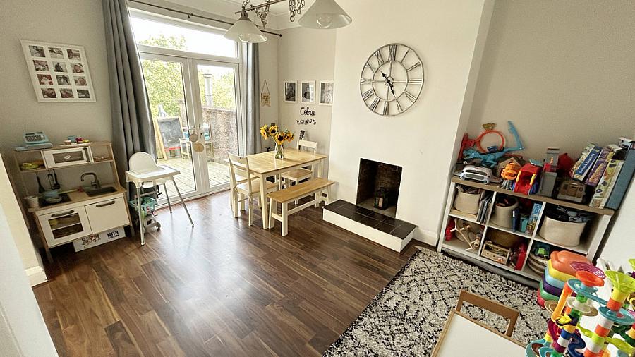 21 Carthall Road