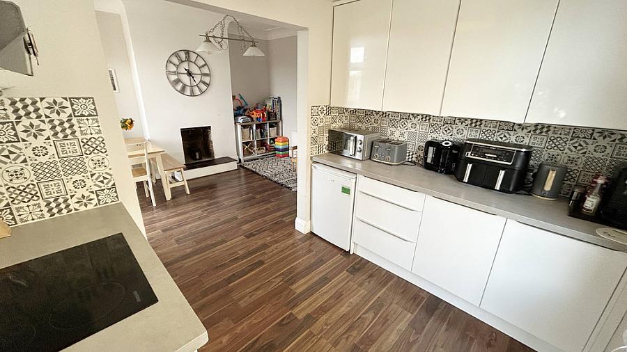 21 Carthall Road
