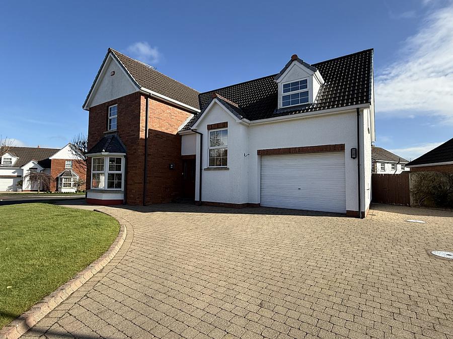 19 Knockantern Grove