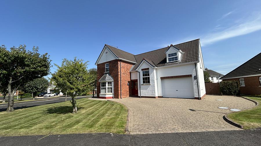 19 Knockantern Grove 19 Knockantern Grove