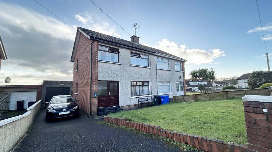 10 Highfield Drive