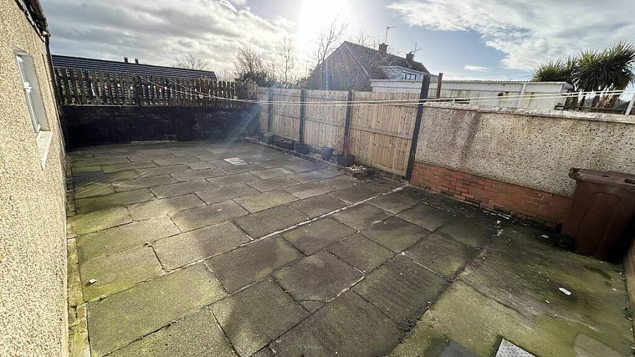 10 Highfield Drive