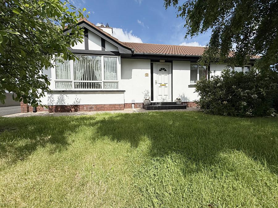 14 Charnwood Park