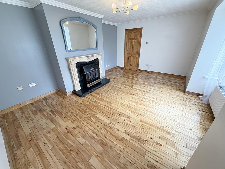 14 Charnwood Park