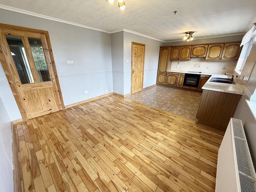 14 Charnwood Park