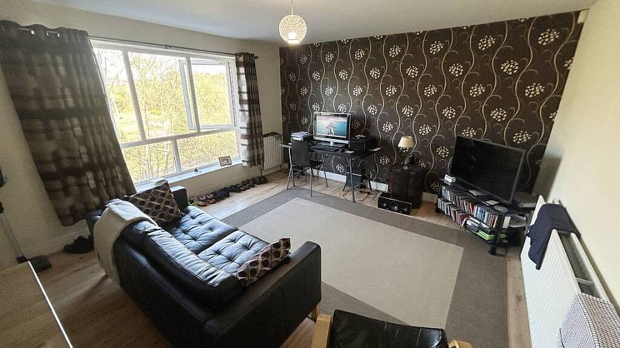 14 Shell Hill Mews