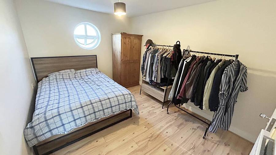 14 Shell Hill Mews
