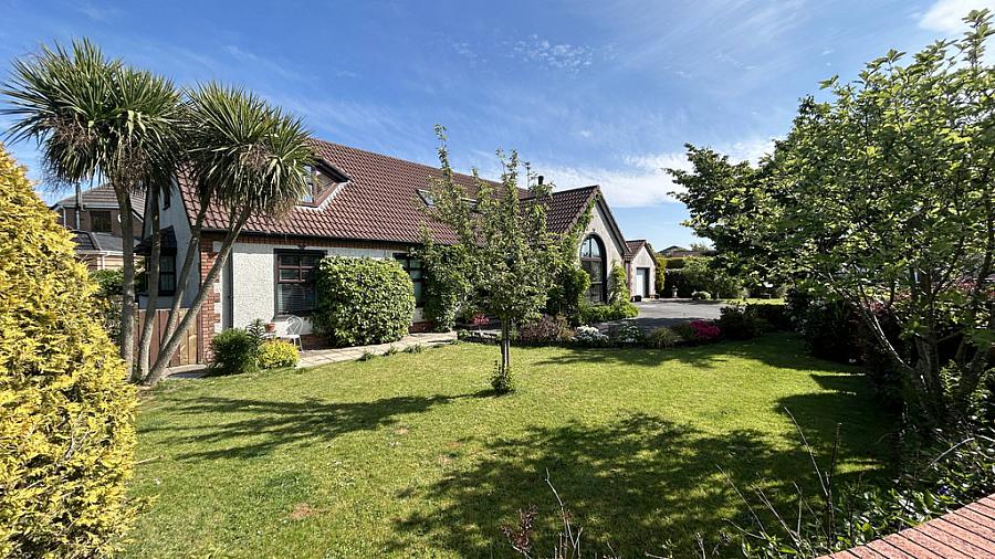 2 University Gardens