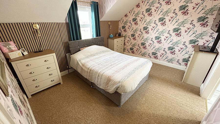 3 Castlewalk