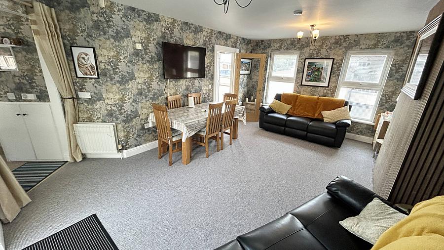 3 Castlewalk