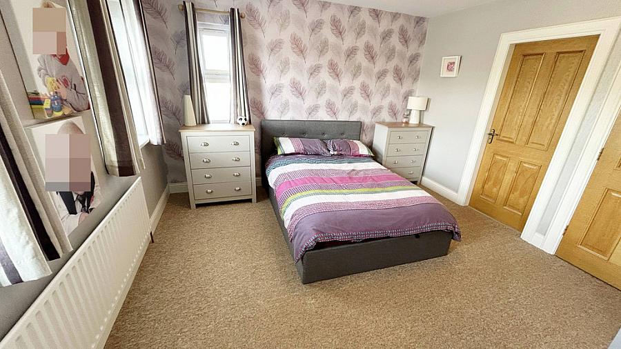 3 Castlewalk