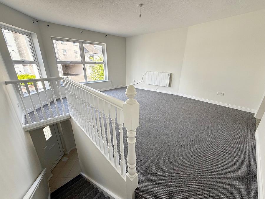 41 Captain Street Lower