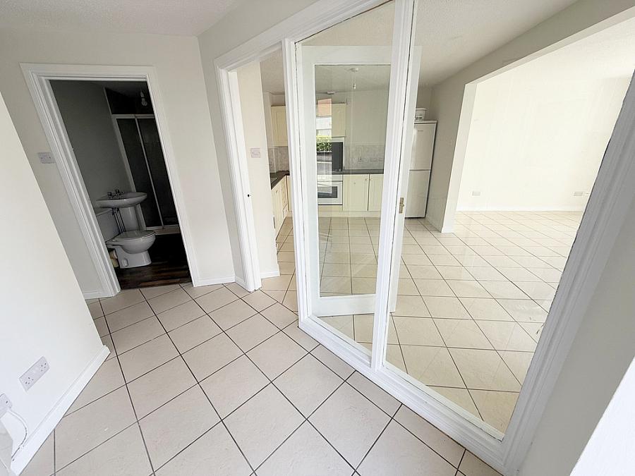 41 Captain Street Lower