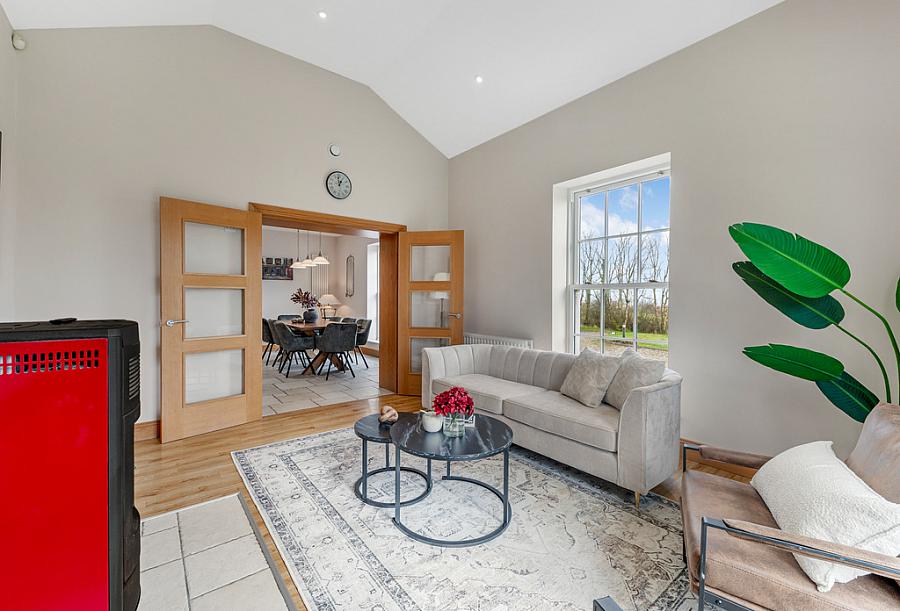 61 Glebe Road