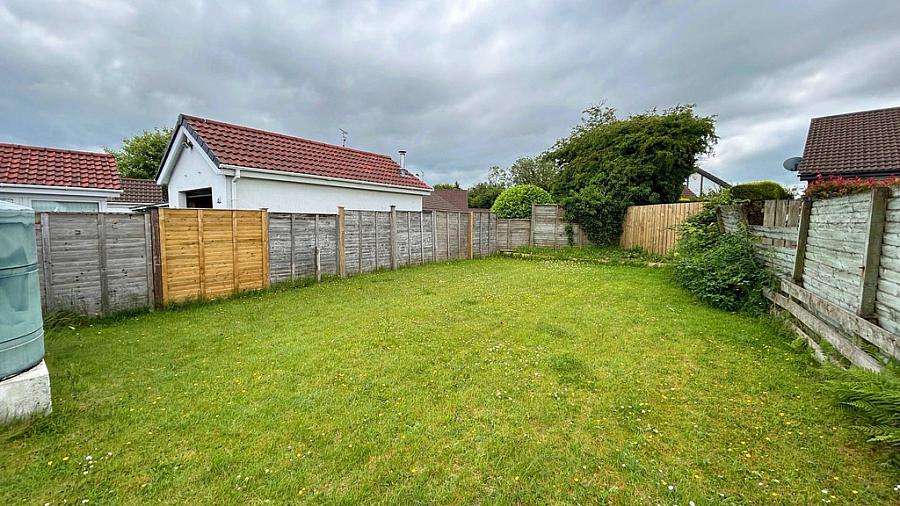 65 Avonbrook Gardens