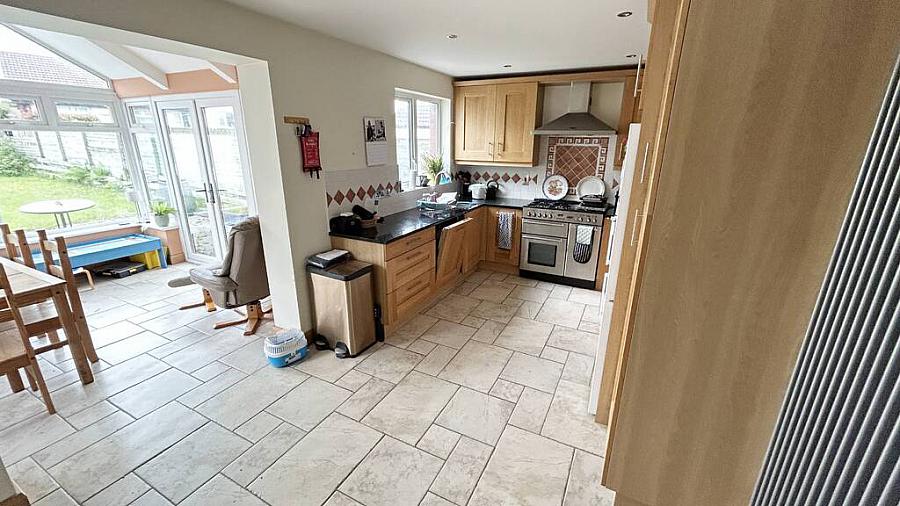 65 Avonbrook Gardens