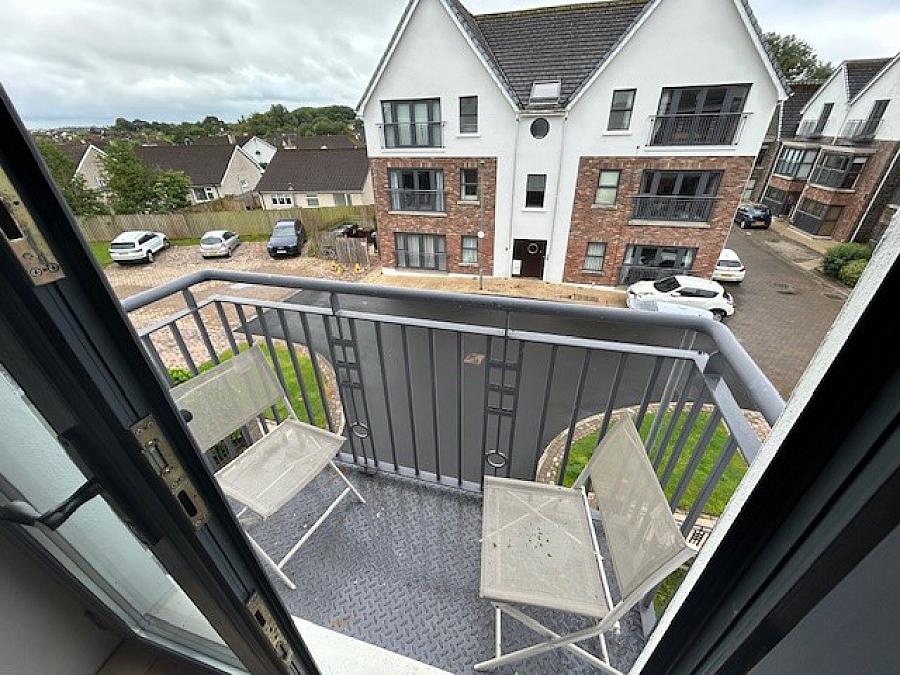 20 Montague Court(short Term Let-8 Months)