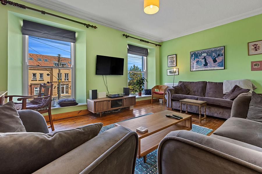 4 Babington Terrace
