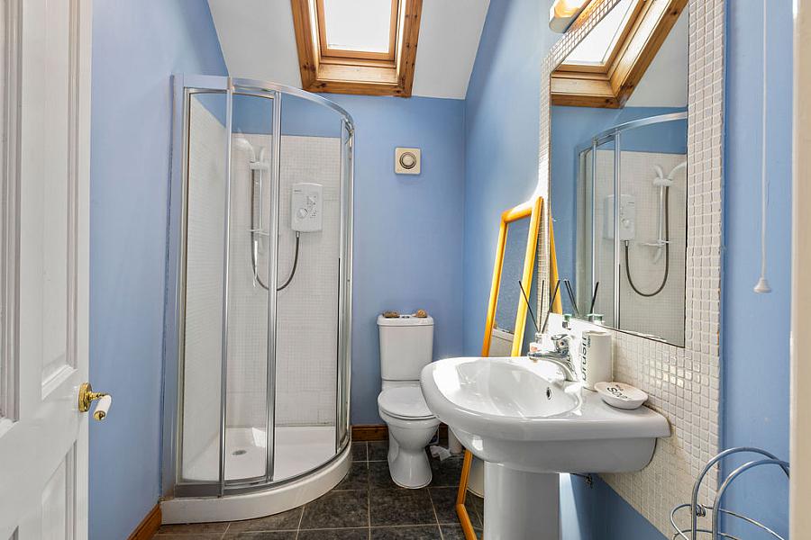 4 Babington Terrace