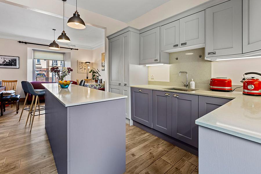 4 Babington Terrace