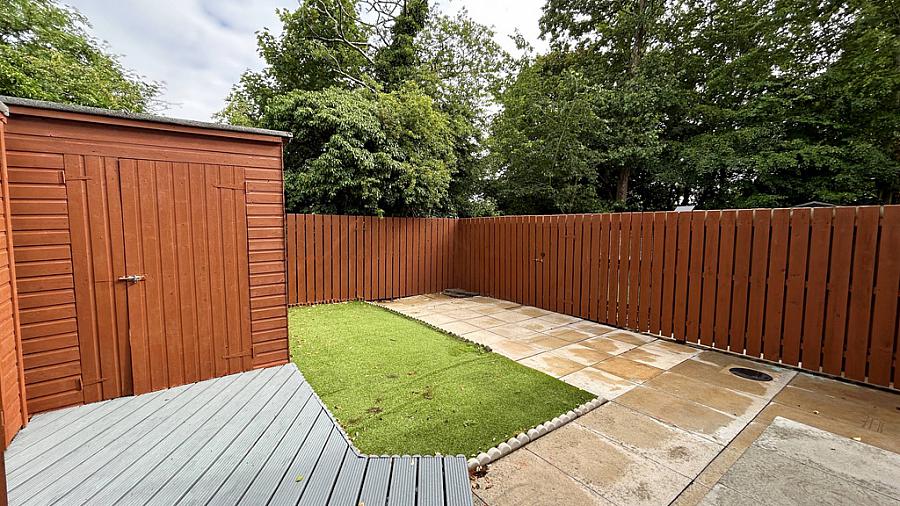 46 Greenhall Park
