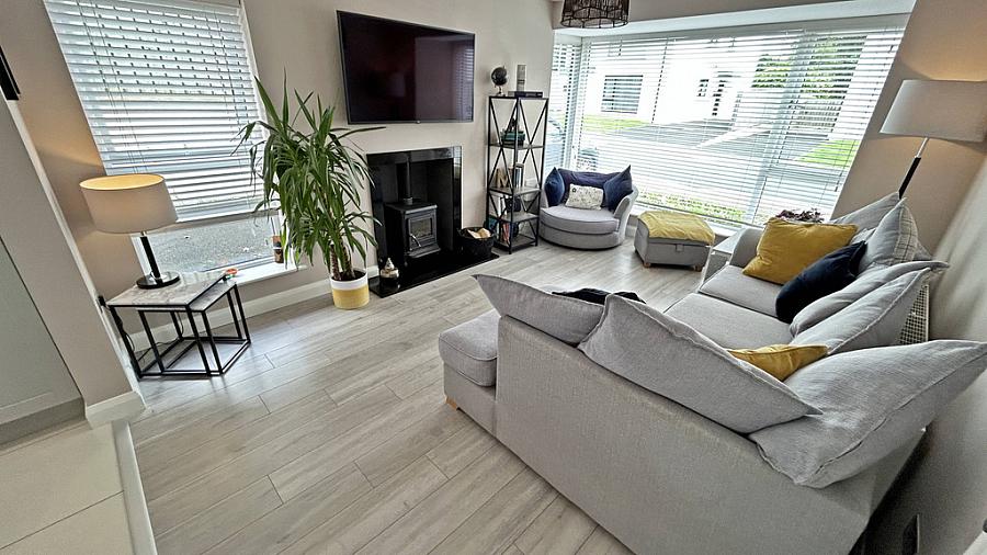 17 Cranagh View Road