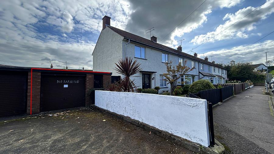 102 Hazelbank Road