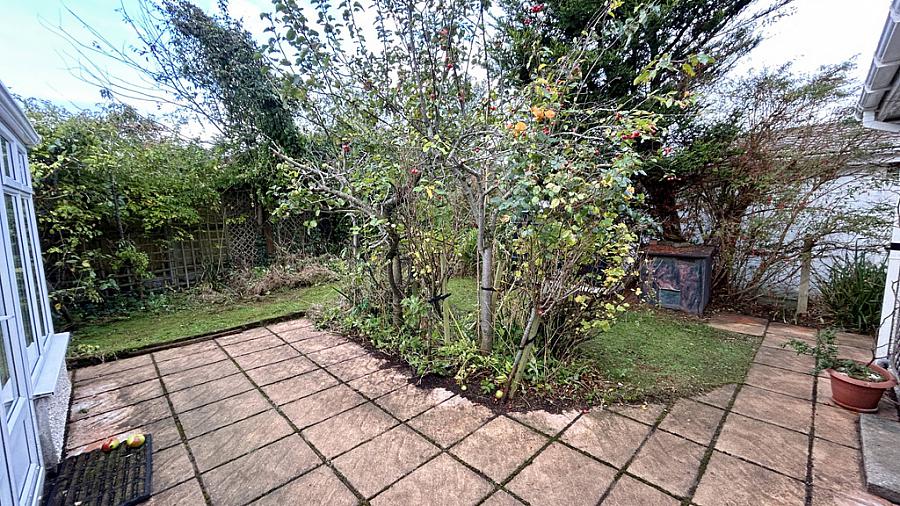 16 Castlewalk