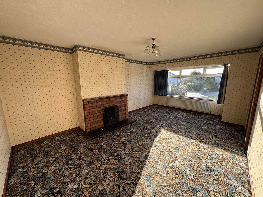 8 Willowvale Crescent