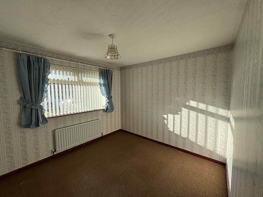 8 Willowvale Crescent