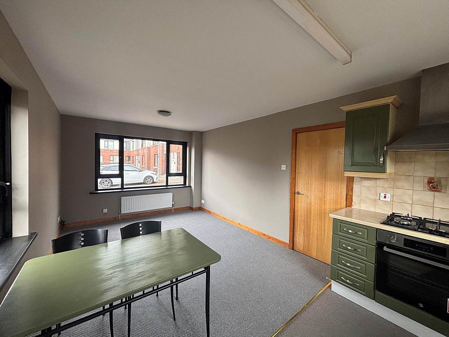 1 Greenedge Court 1 Greenedge Court
