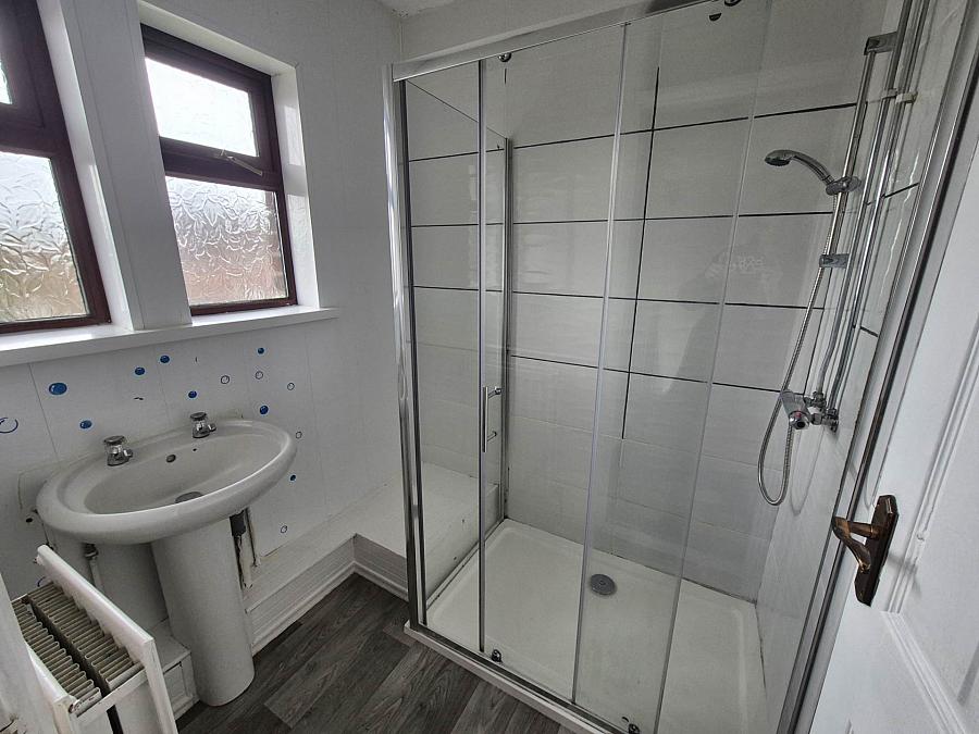 122 Sunnylands Avenue