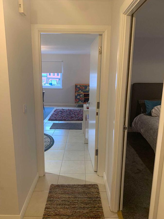 1D Library Square Kent Street